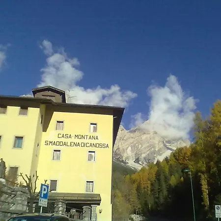 Casa Montana S. Maddalena Hotel 3*