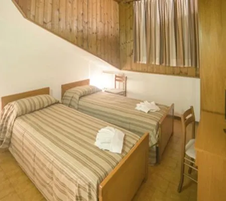 Casa Montana S. Maddalena Hotel 3*